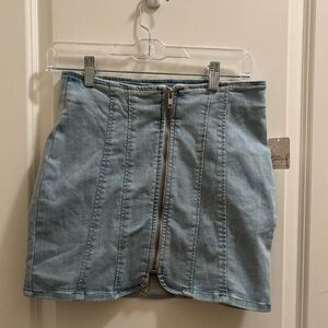 NWT Free People We The Free Layla Denim Mini Skirt Blue Size 2 Zipper Boho Chic